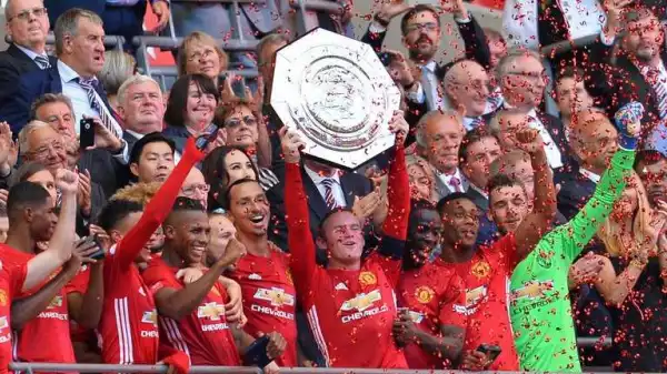 Ibrahimovic seals Community Shield victory for Manchester United